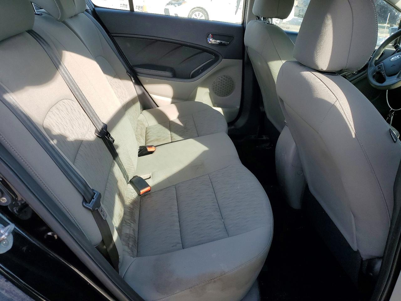 2015 KIA FORTE LX photo 10