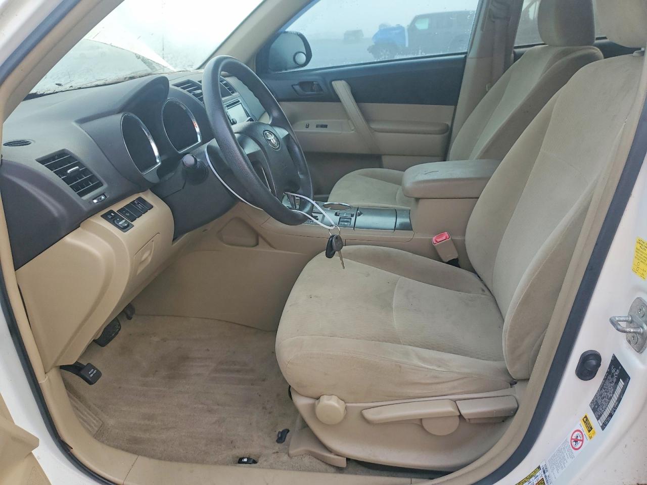 2010 TOYOTA HIGHLANDER photo 7
