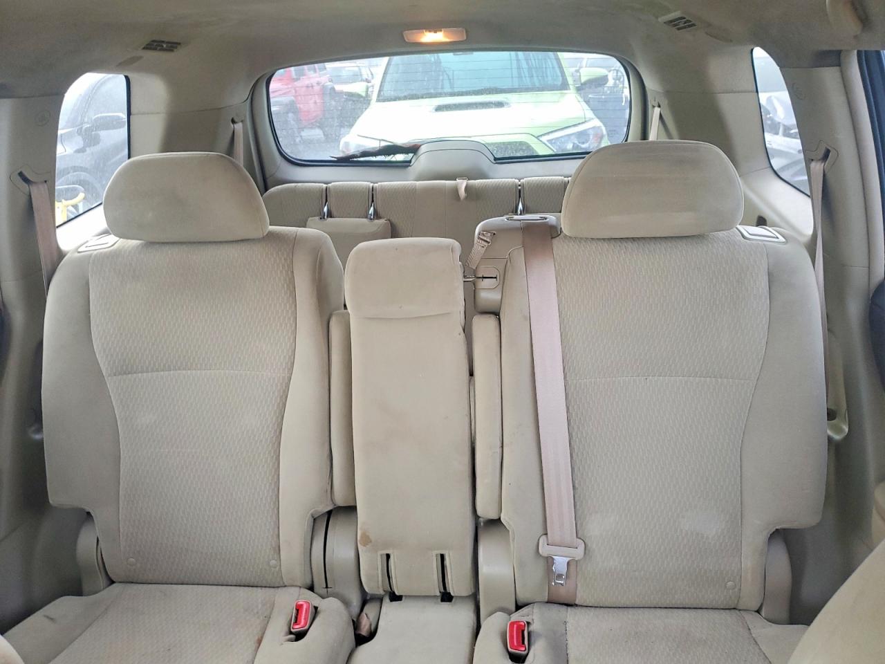 2010 TOYOTA HIGHLANDER photo 10