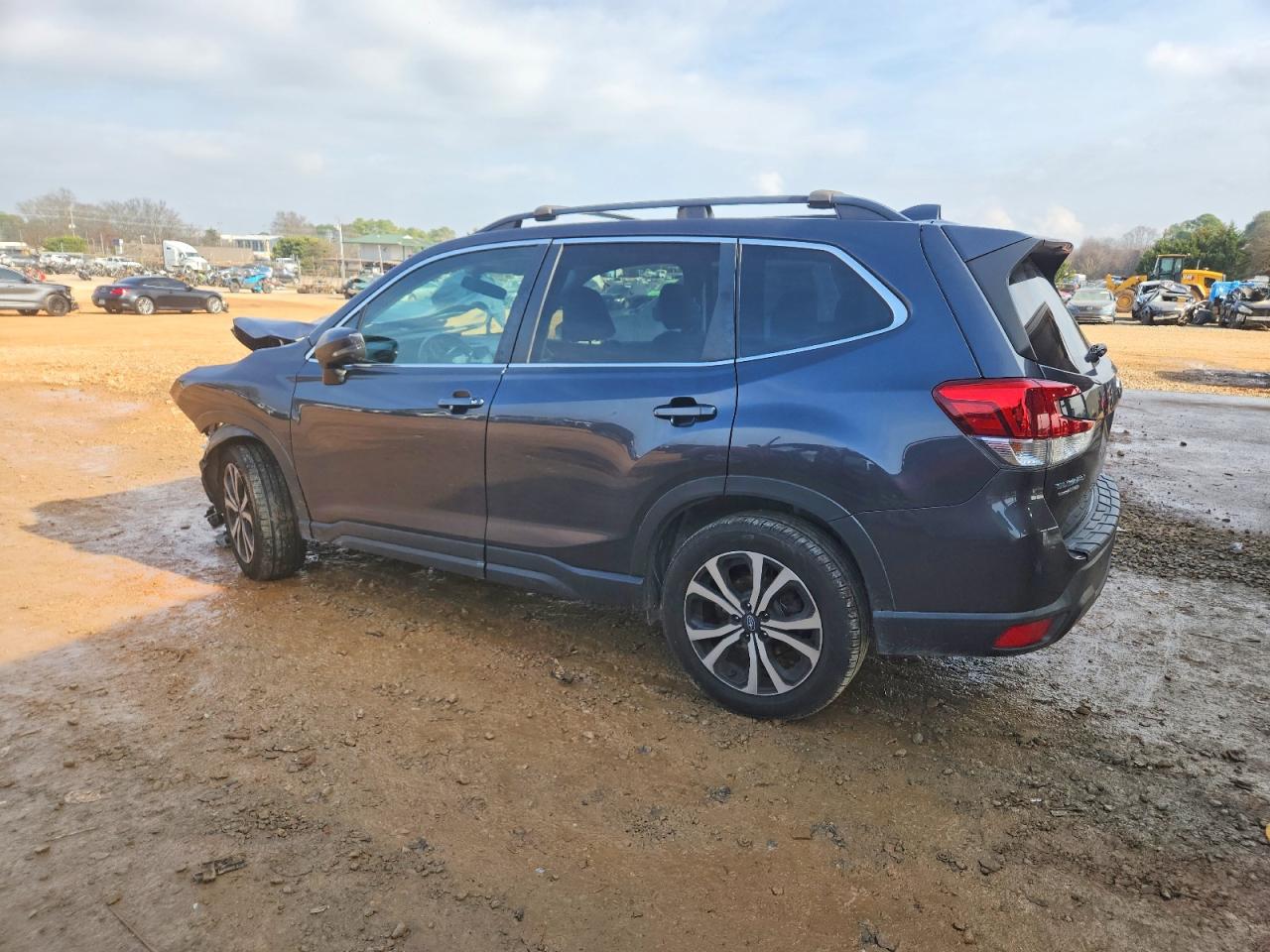 2019 SUBARU FORESTER LIMITED photo 2