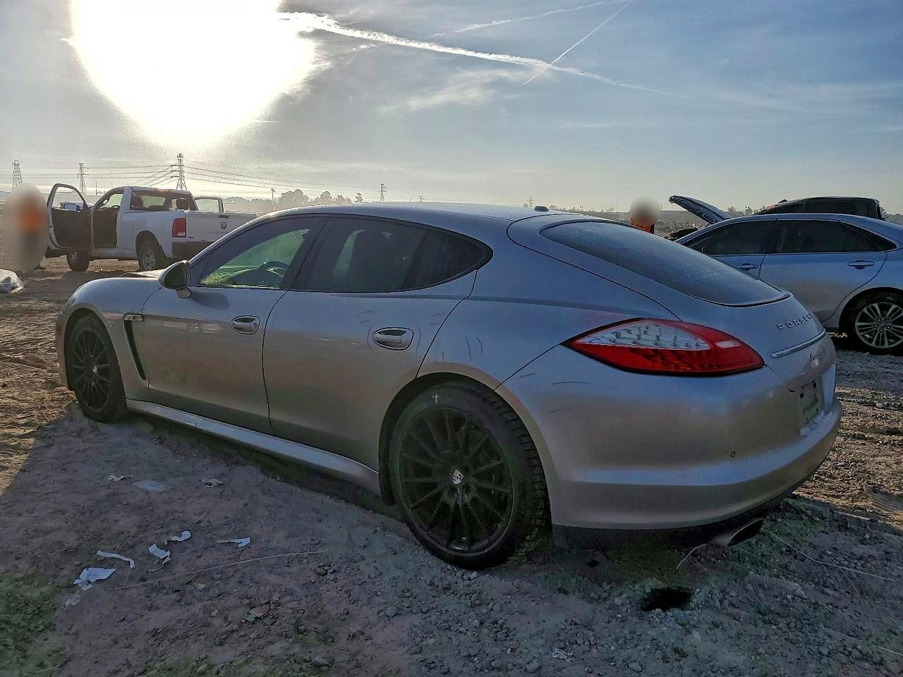 2013 PORSCHE PANAMERA 2 photo 2