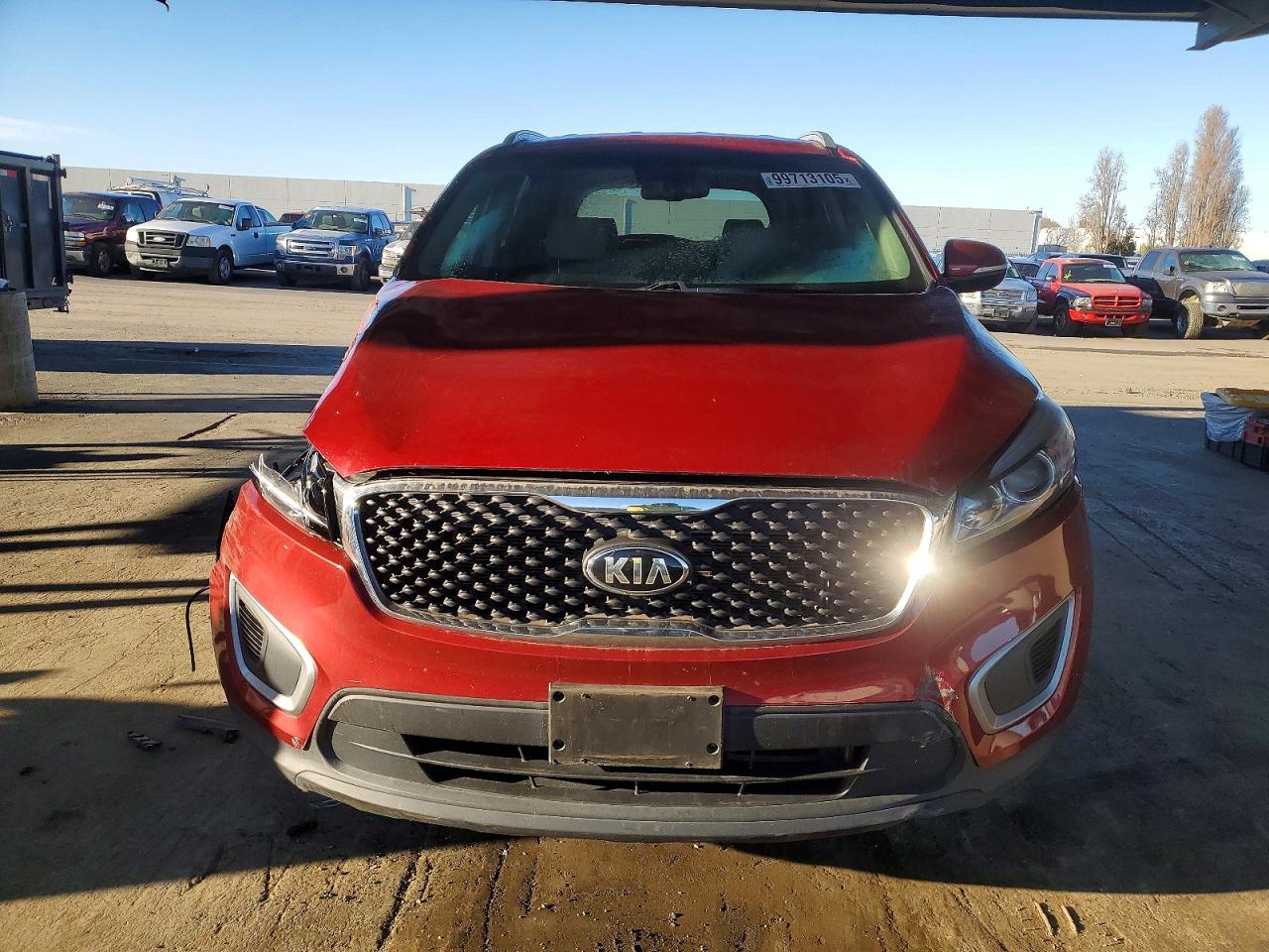 2017 KIA SORENTO LX photo 5
