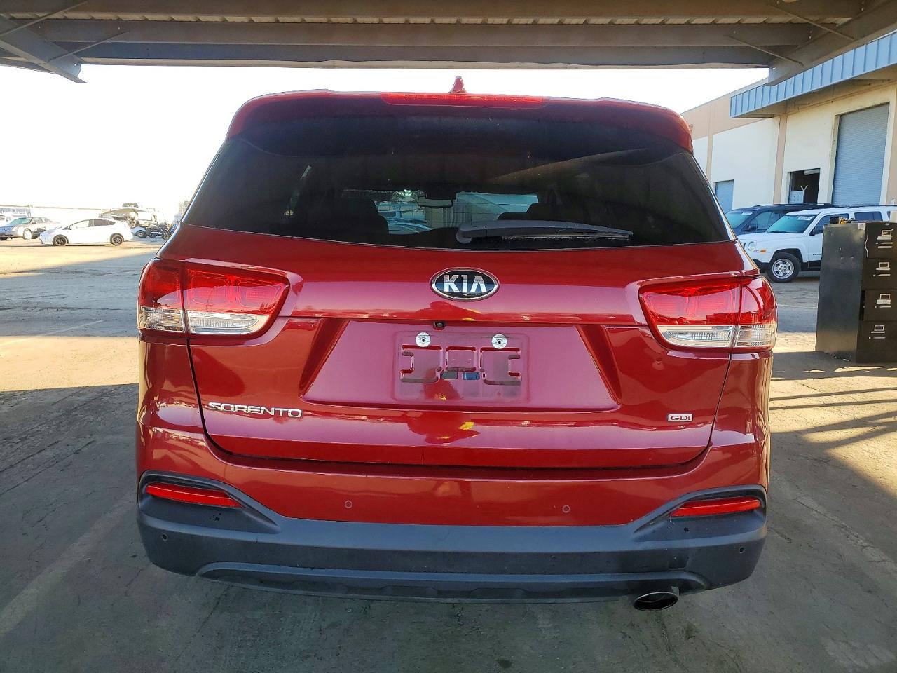 2017 KIA SORENTO LX photo 6