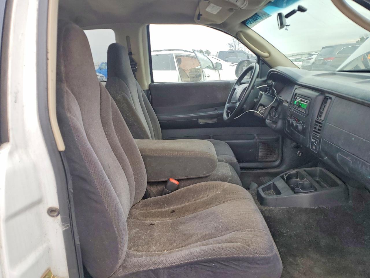 2003 DODGE DAKOTA SLT photo 10
