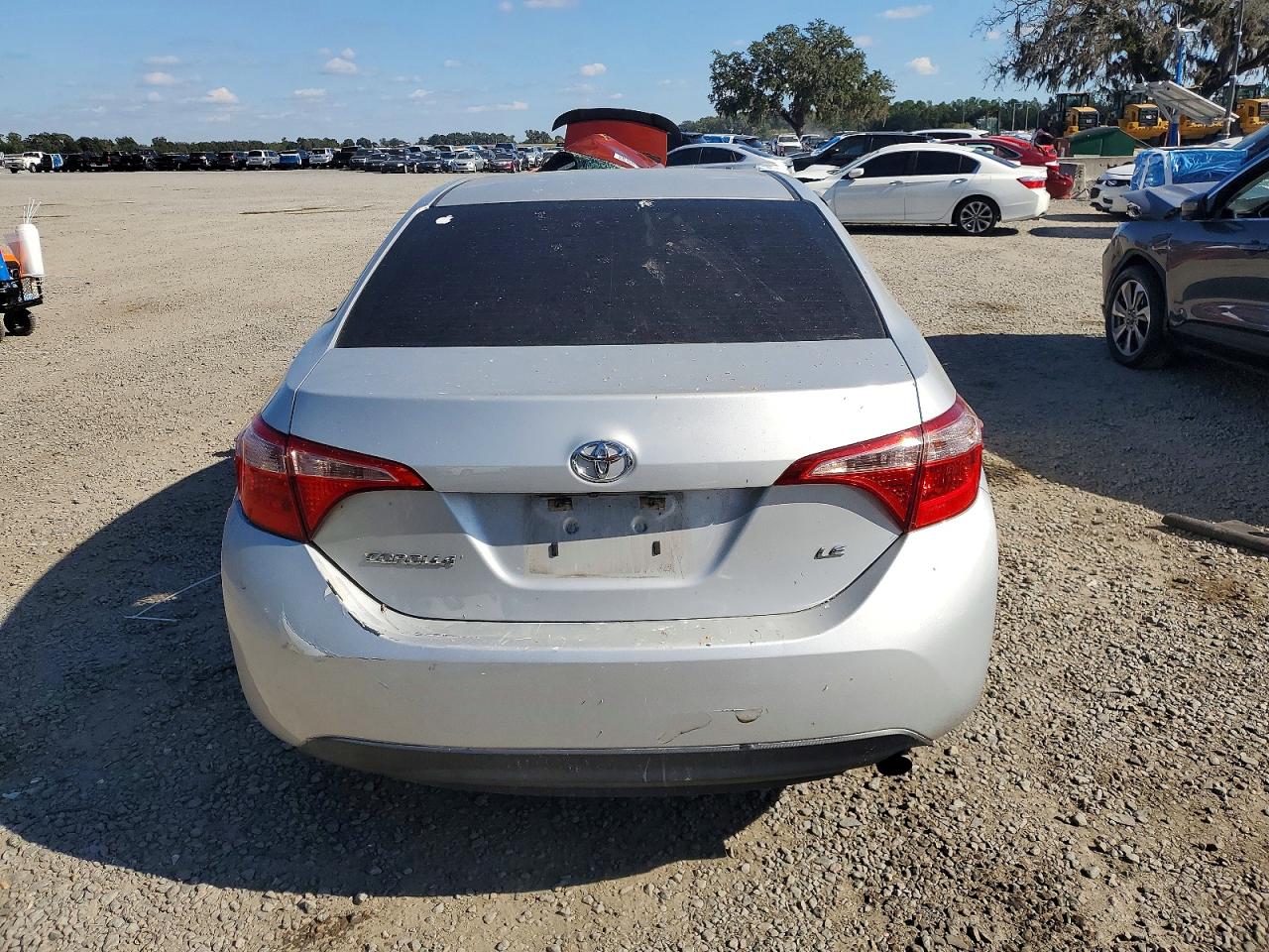 2019 TOYOTA COROLLA L photo 6