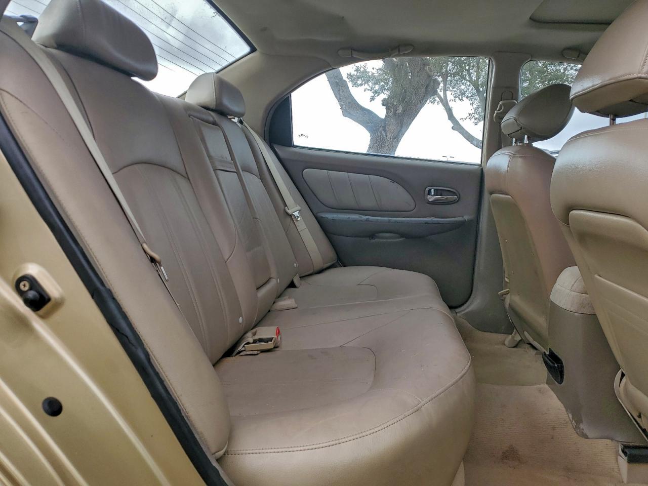 2002 HYUNDAI SONATA GLS photo 10