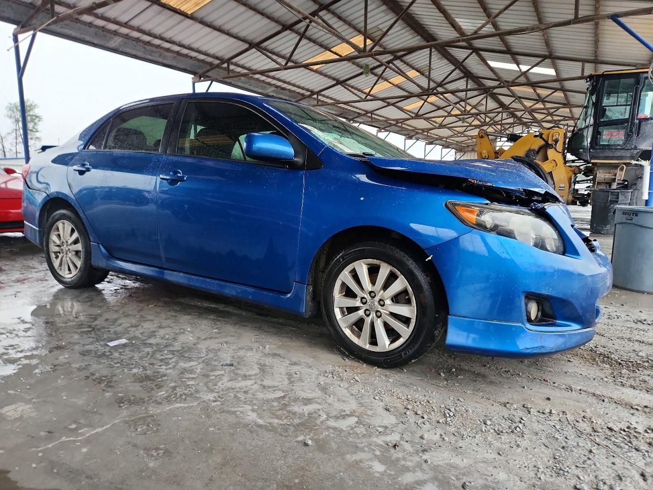 2010 TOYOTA COROLLA BASE photo 4