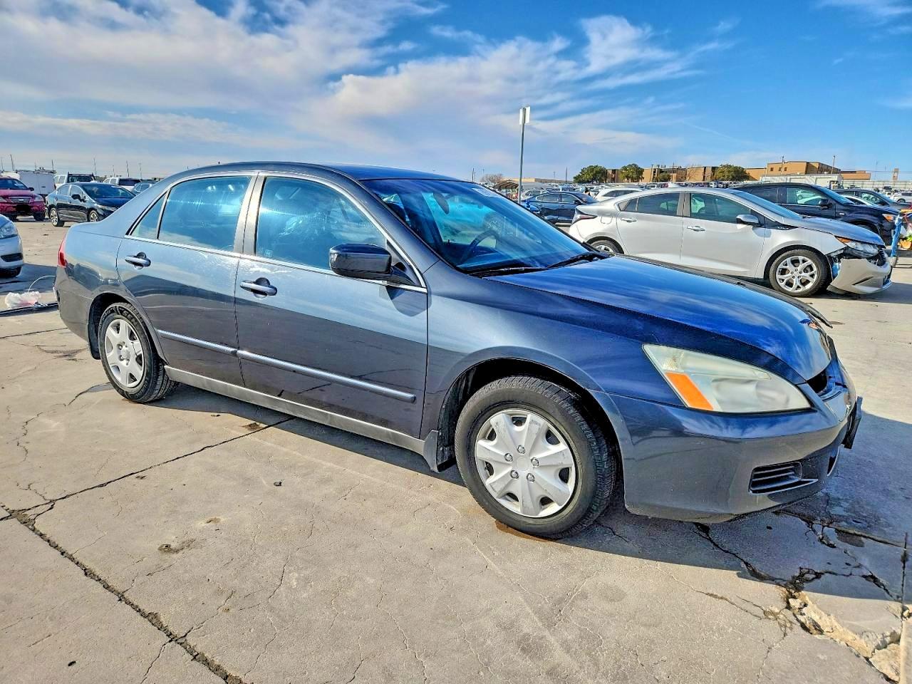 2007 HONDA ACCORD LX photo 4
