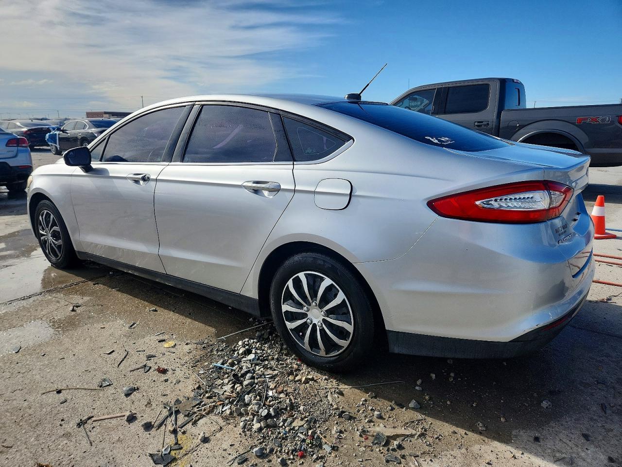 2014 FORD FUSION S photo 2
