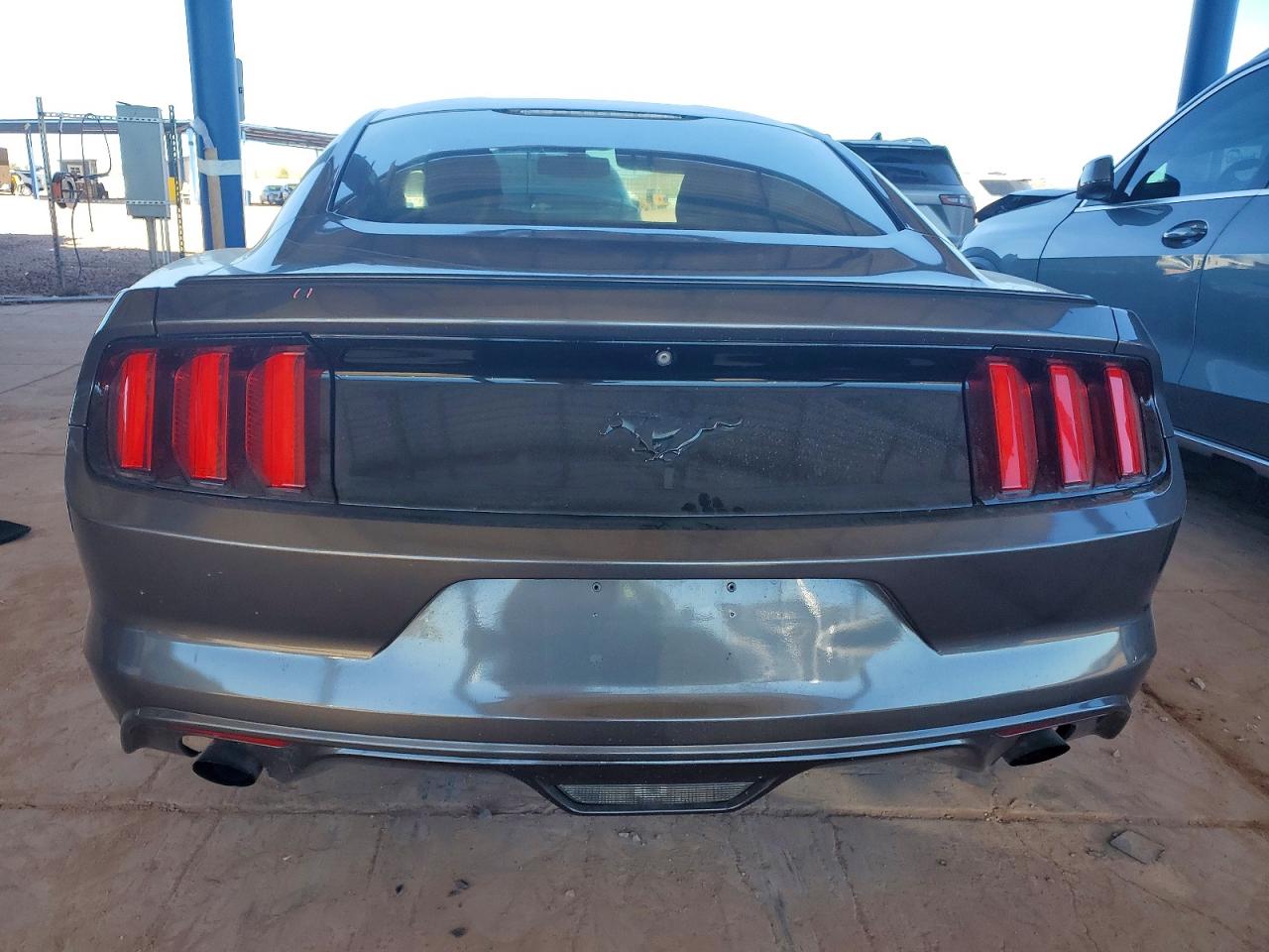 2015 FORD MUSTANG photo 6