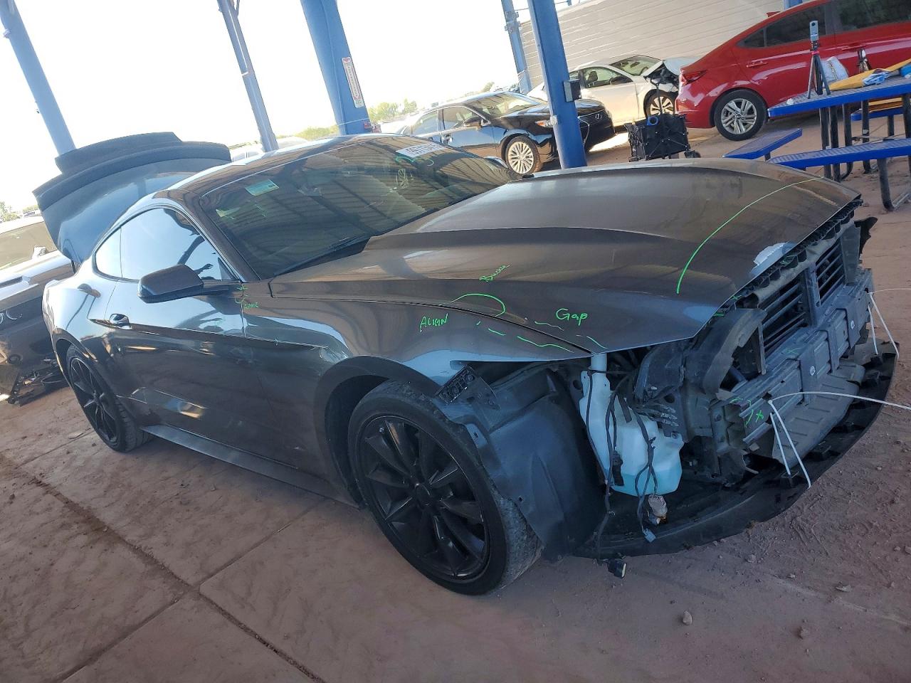 2015 FORD MUSTANG photo 4