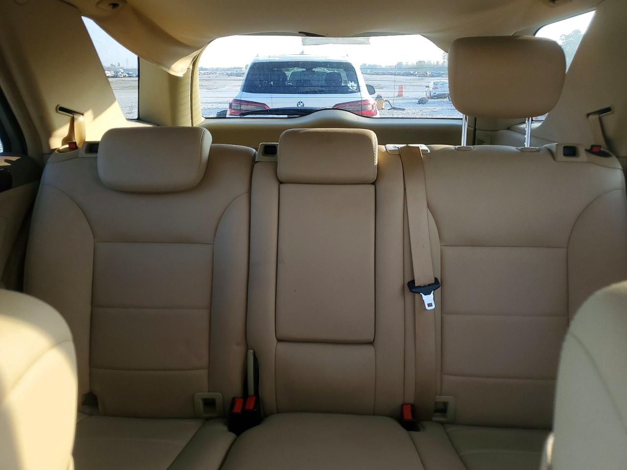 2011 MERCEDES-BENZ ML 350 photo 10