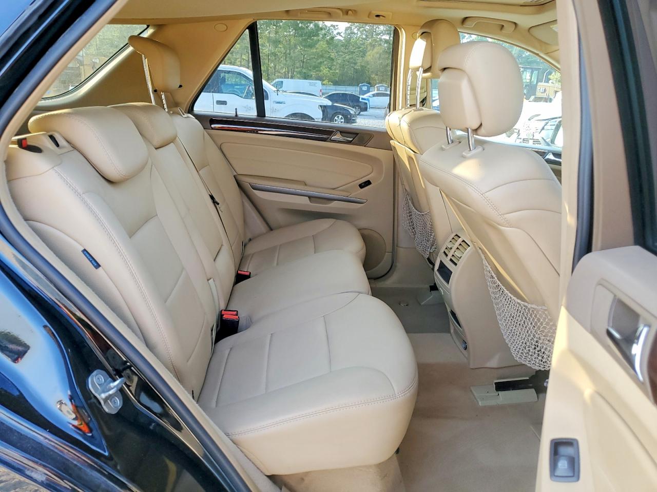 2011 MERCEDES-BENZ ML 350 photo 11