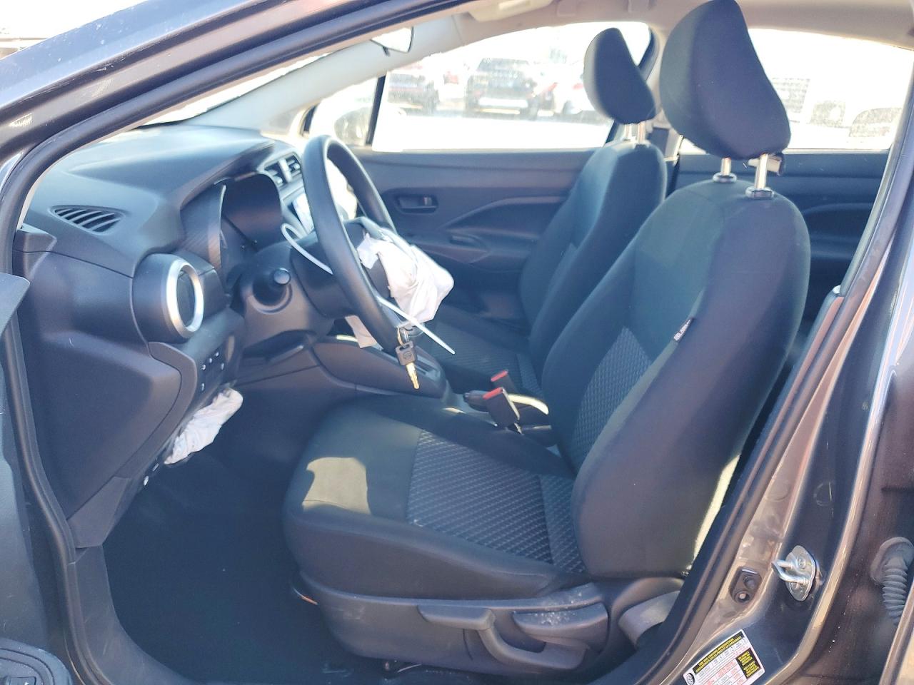 2024 NISSAN VERSA S photo 7