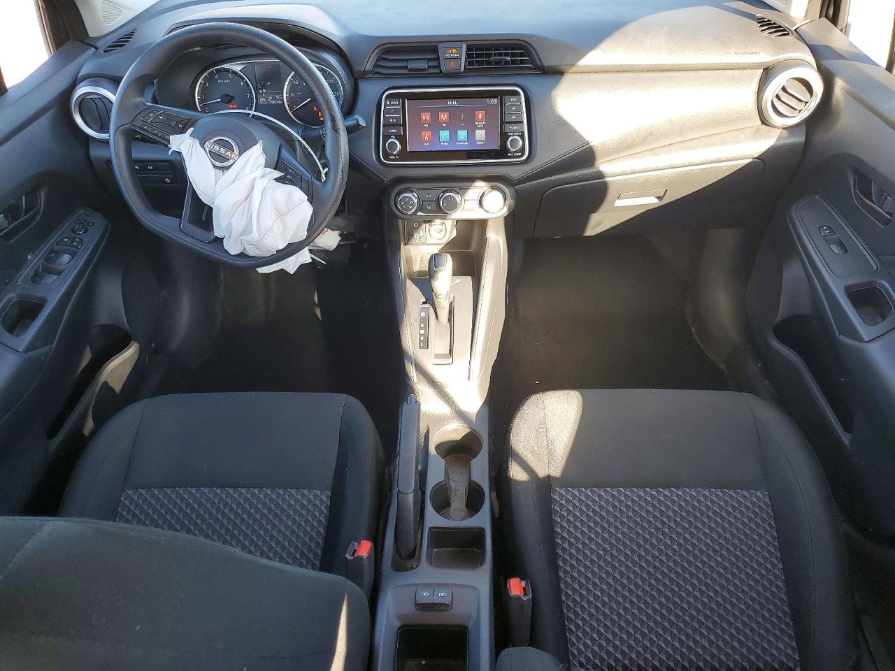 2024 NISSAN VERSA S photo 8