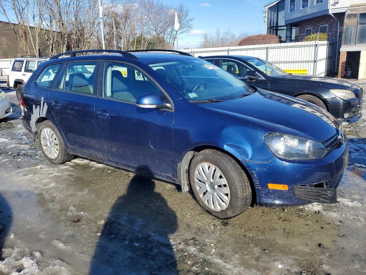 2013 VOLKSWAGEN JETTA S photo 4