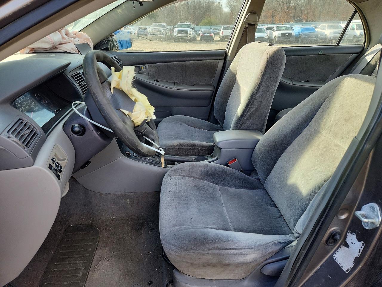 2003 TOYOTA COROLLA CE photo 7