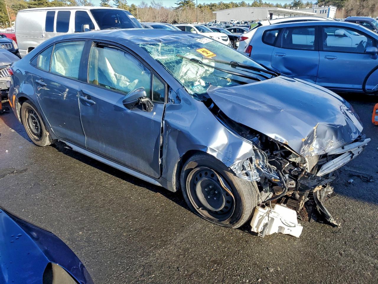 2021 TOYOTA COROLLA LE photo 4