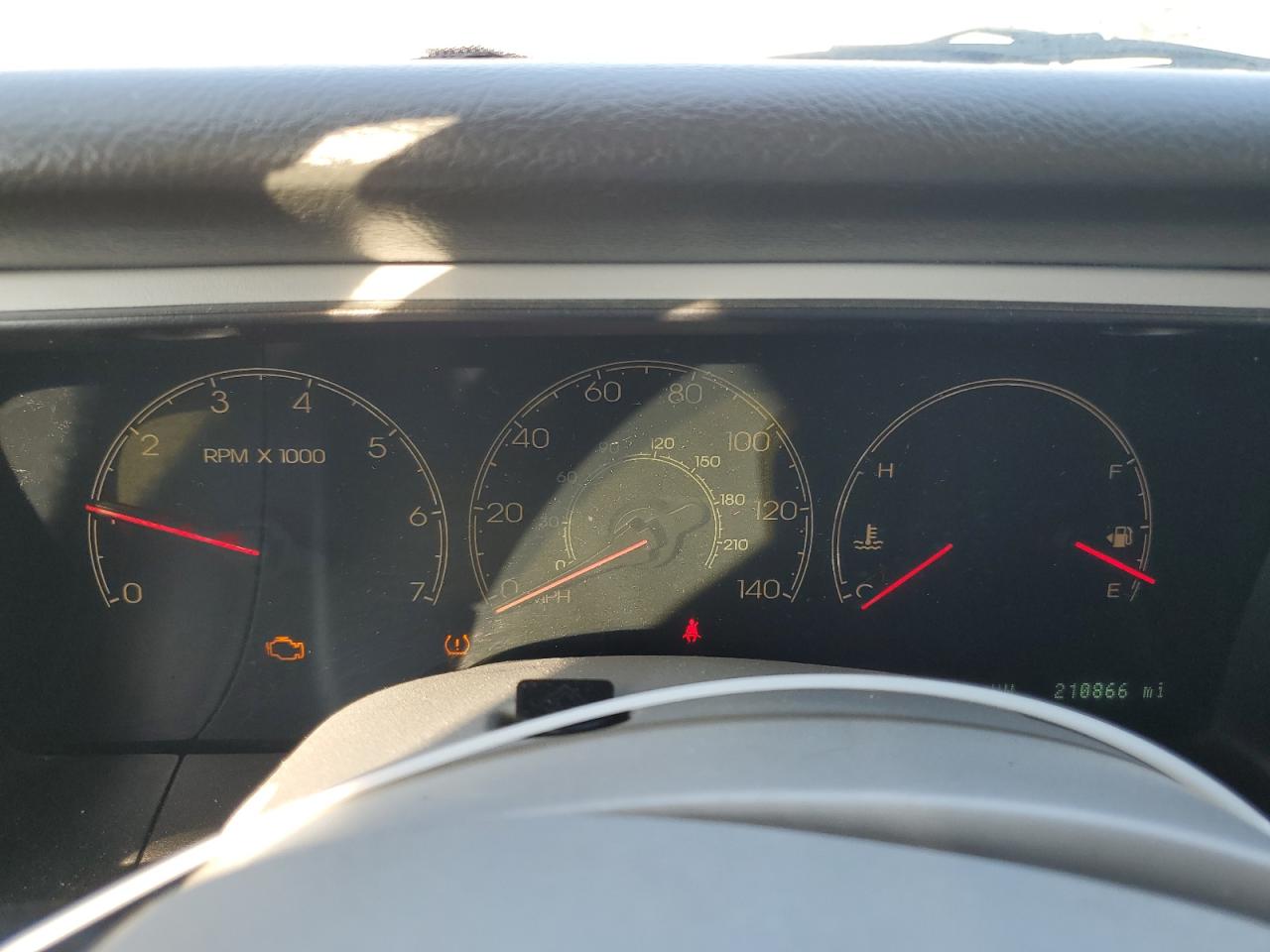 2004 LINCOLN NAVIGATOR photo 9