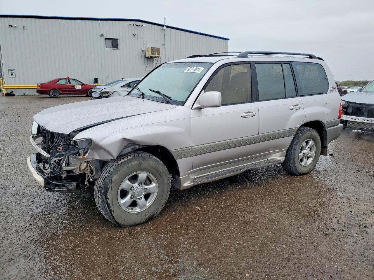2001 TOYOTA LAND CRUISER