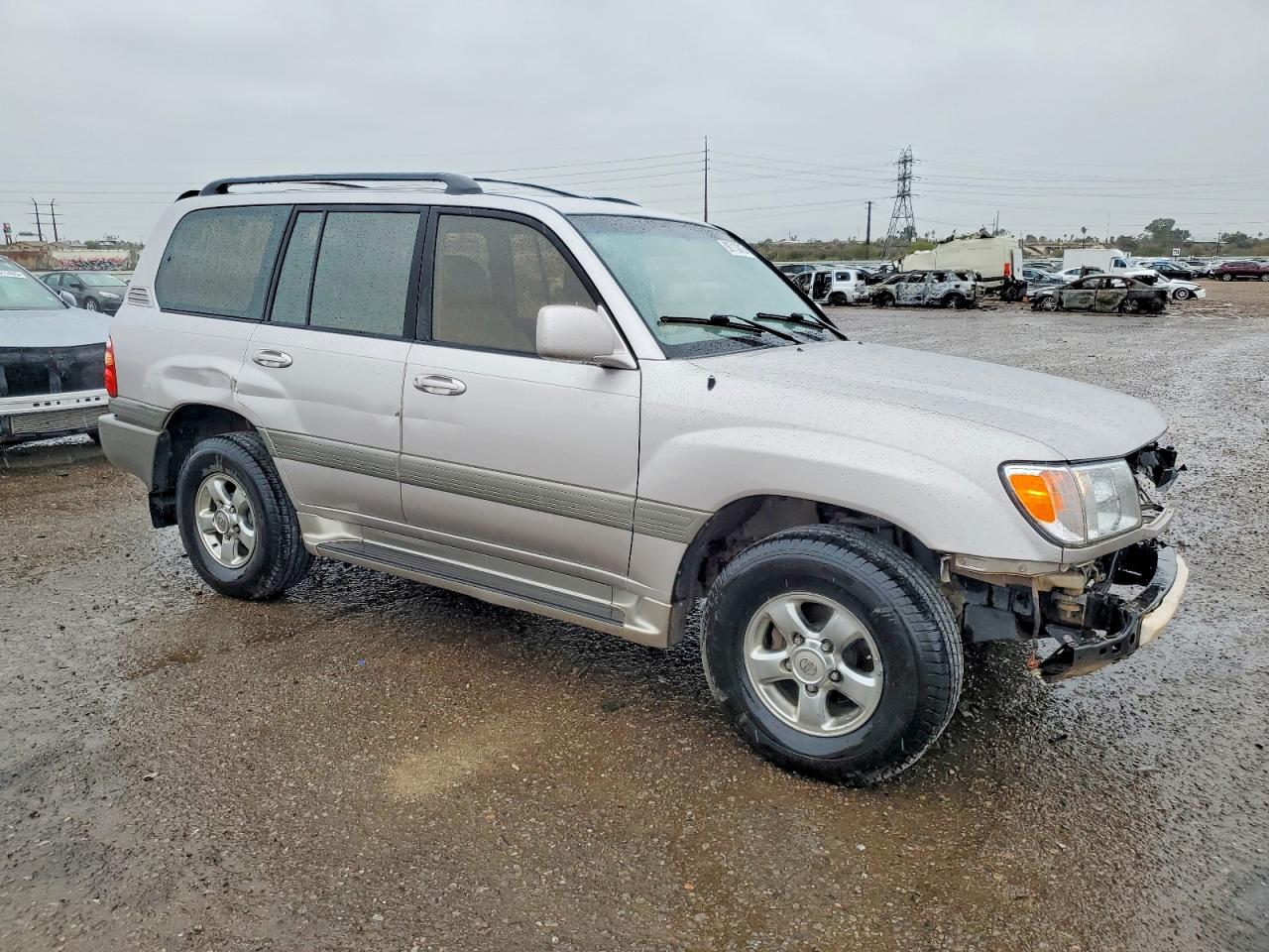 2001 TOYOTA LAND CRUISER photo 7