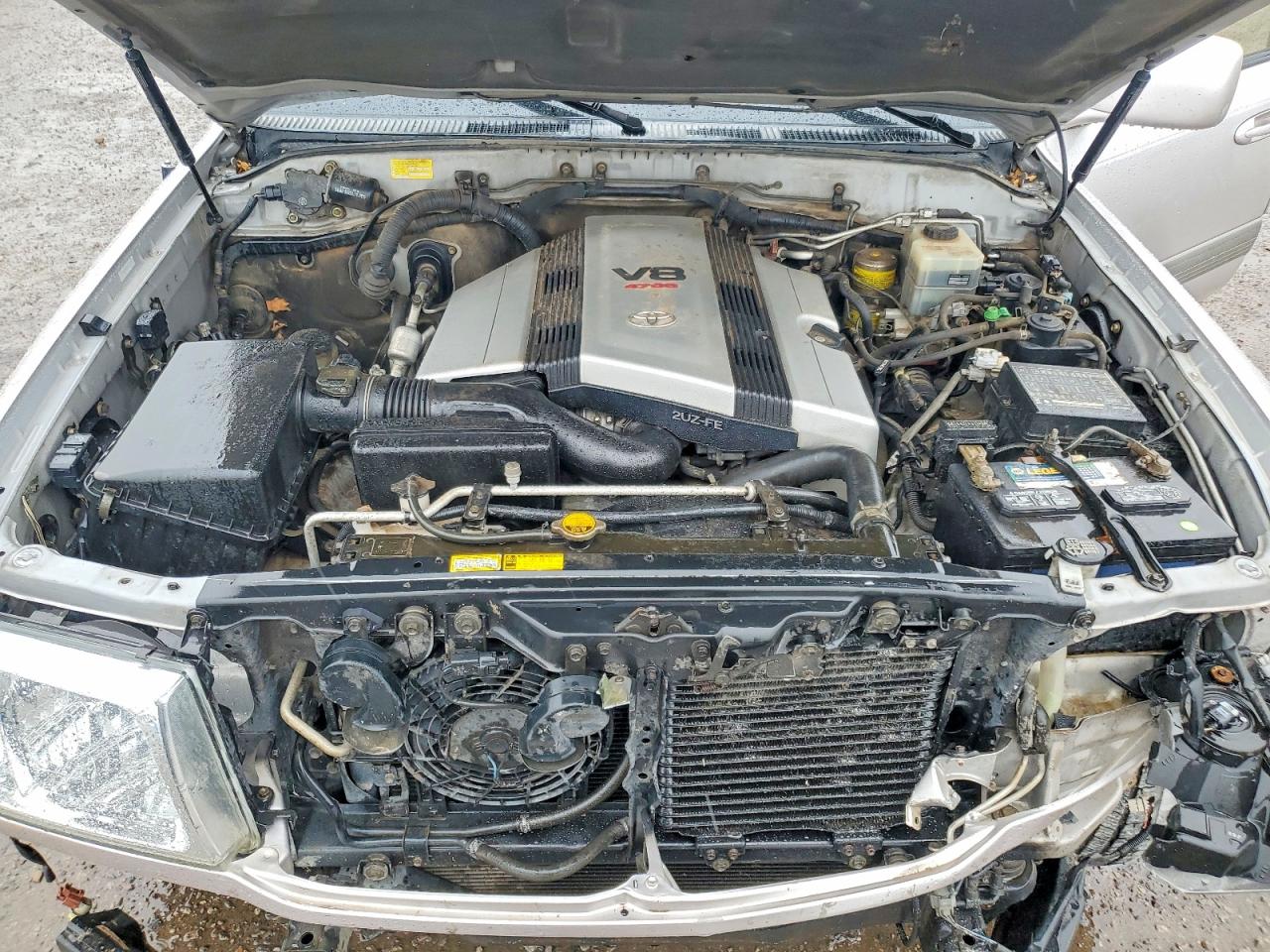 2001 TOYOTA LAND CRUISER photo 23
