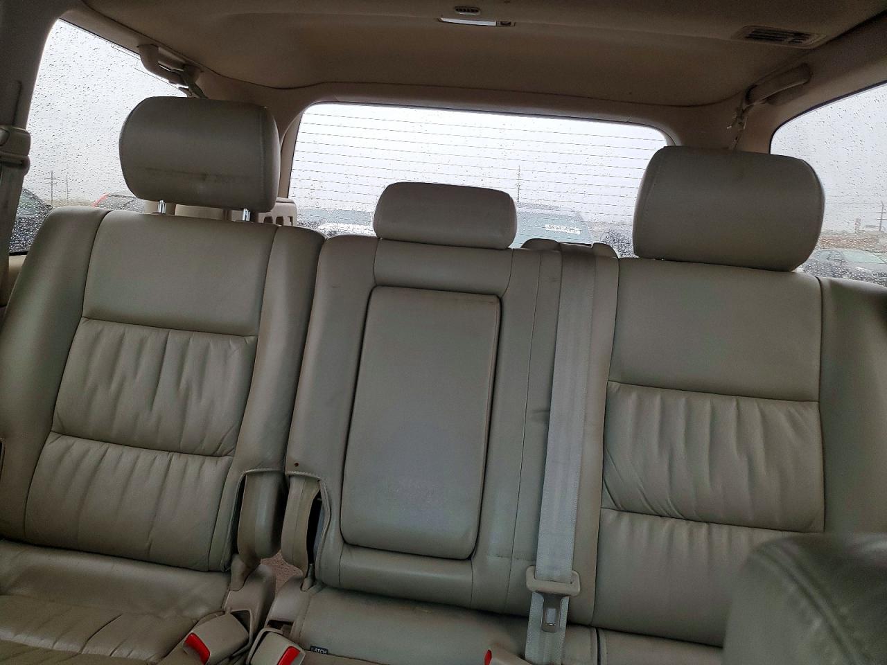 2001 TOYOTA LAND CRUISER photo 19