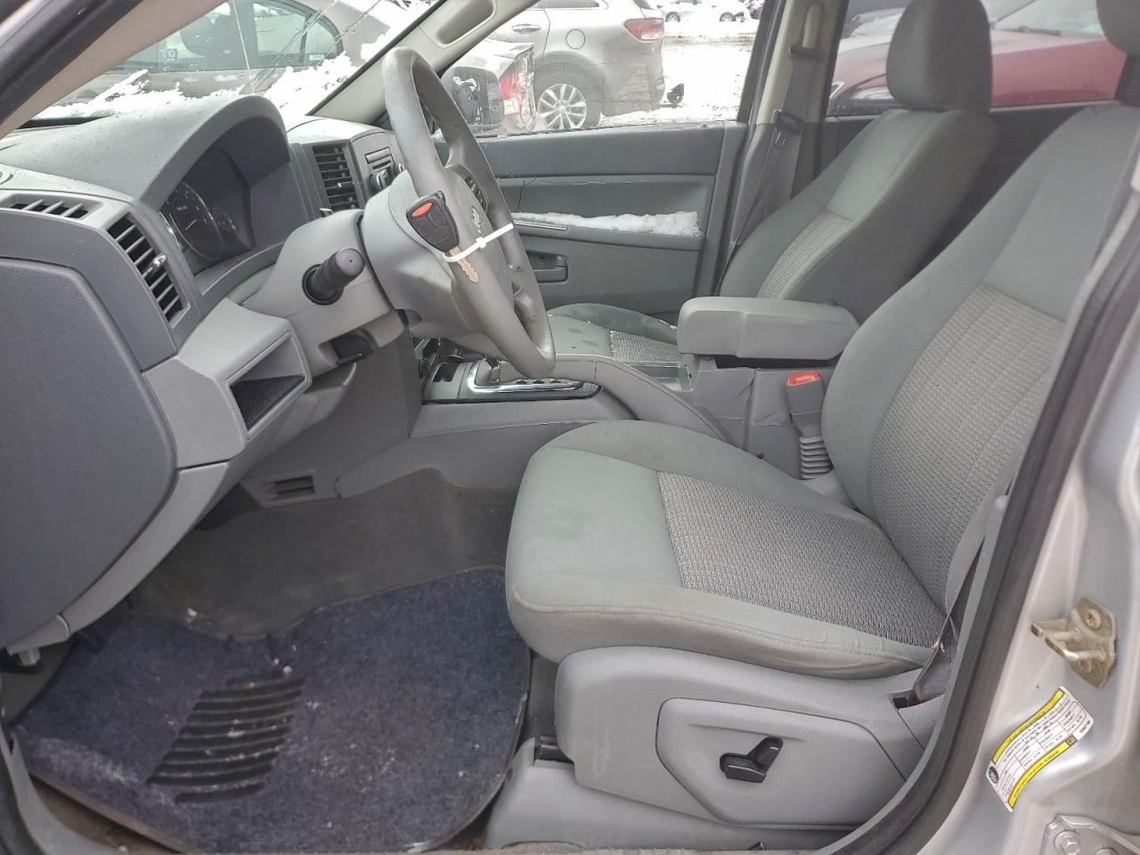 2007 JEEP GRAND CHEROKEE LAREDO photo 7