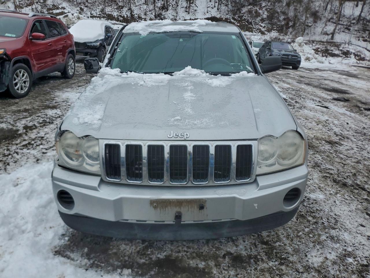2007 JEEP GRAND CHEROKEE LAREDO photo 5