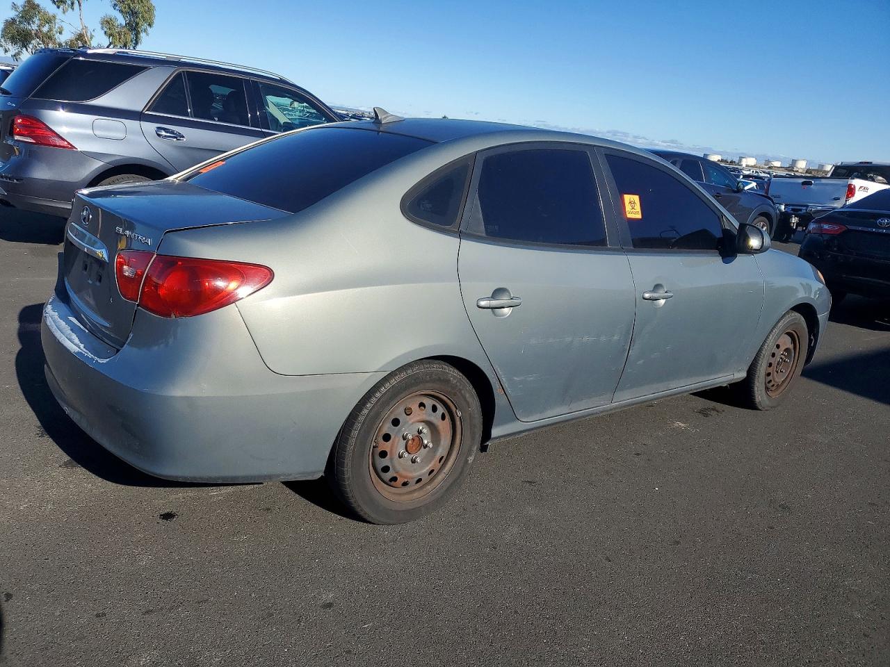 2010 HYUNDAI ELANTRA BLUE photo 3
