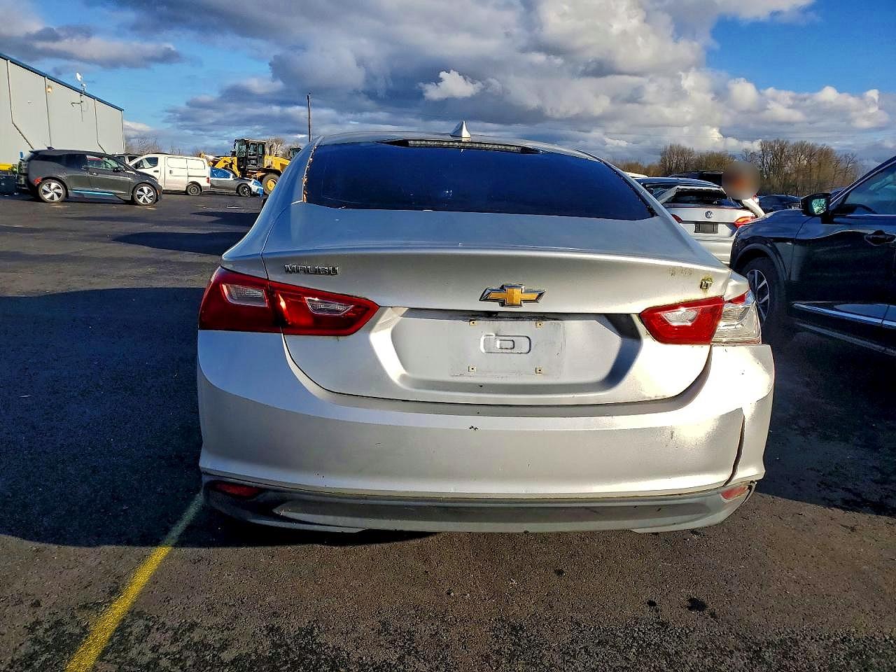 2018 CHEVROLET MALIBU LT photo 6