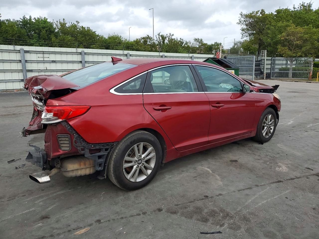 2016 HYUNDAI SONATA SE photo 3