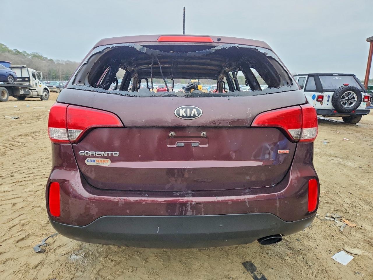 2014 KIA SORENTO LX photo 6