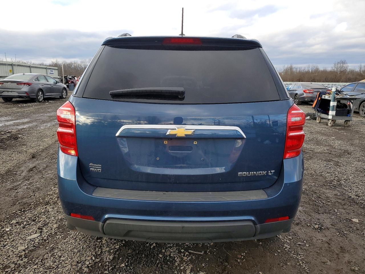 2016 CHEVROLET EQUINOX LT photo 16