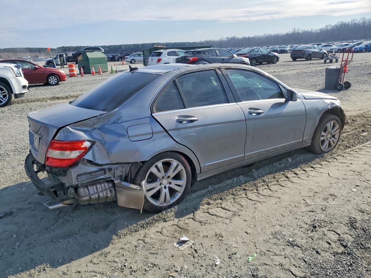 2011 MERCEDES-BENZ C 300 photo 5