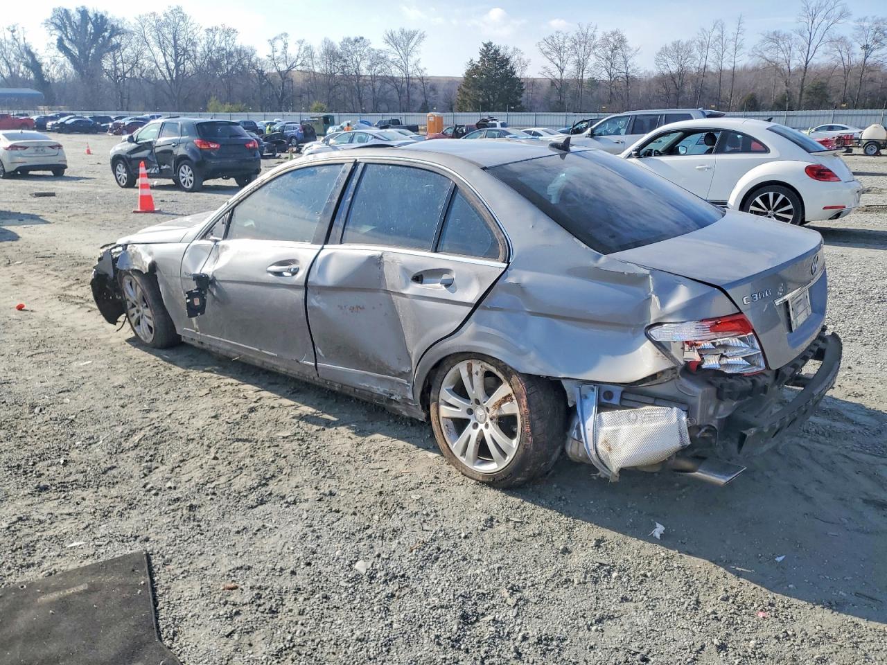 2011 MERCEDES-BENZ C 300 photo 3
