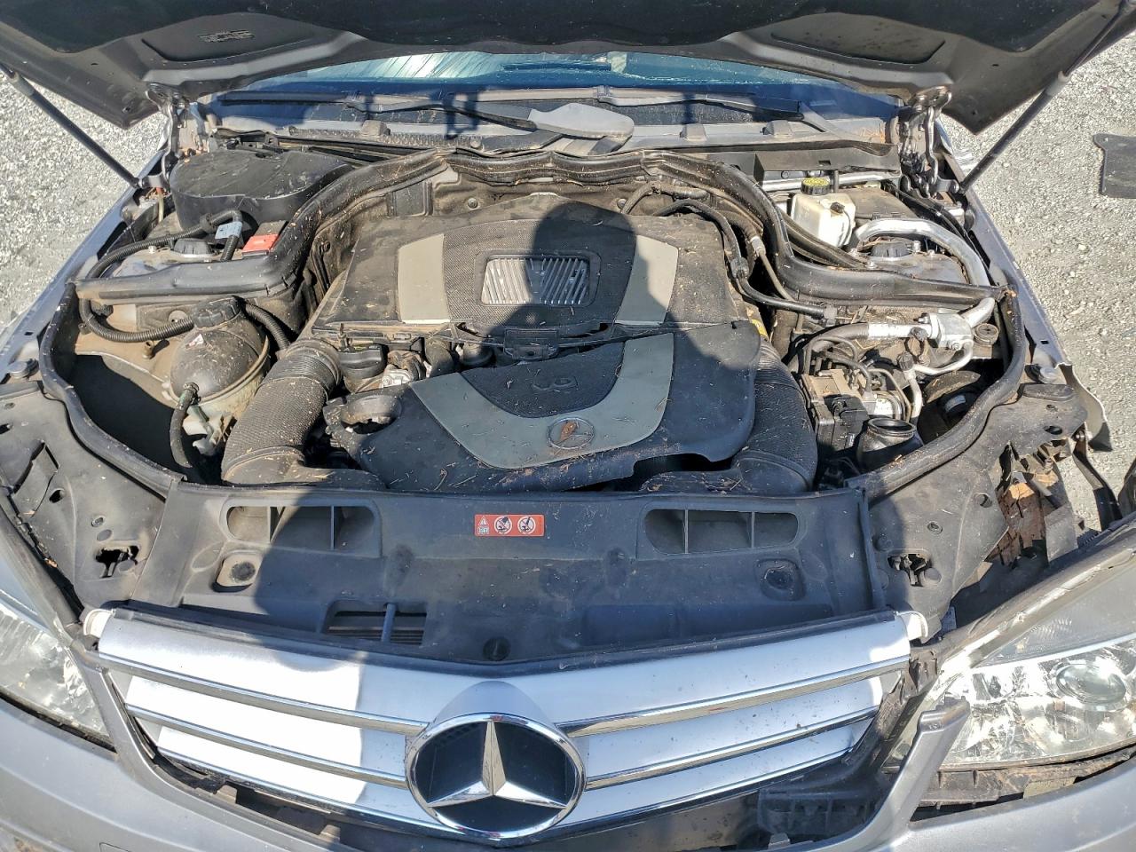 2011 MERCEDES-BENZ C 300 photo 21