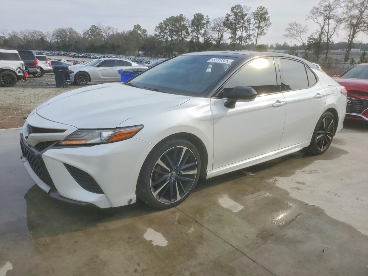 2019 TOYOTA CAMRY