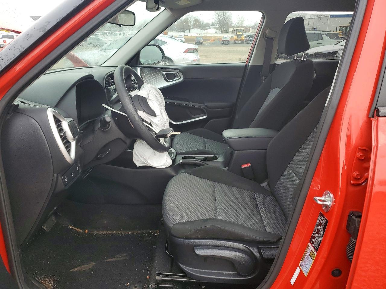 2022 KIA SOUL LX photo 7