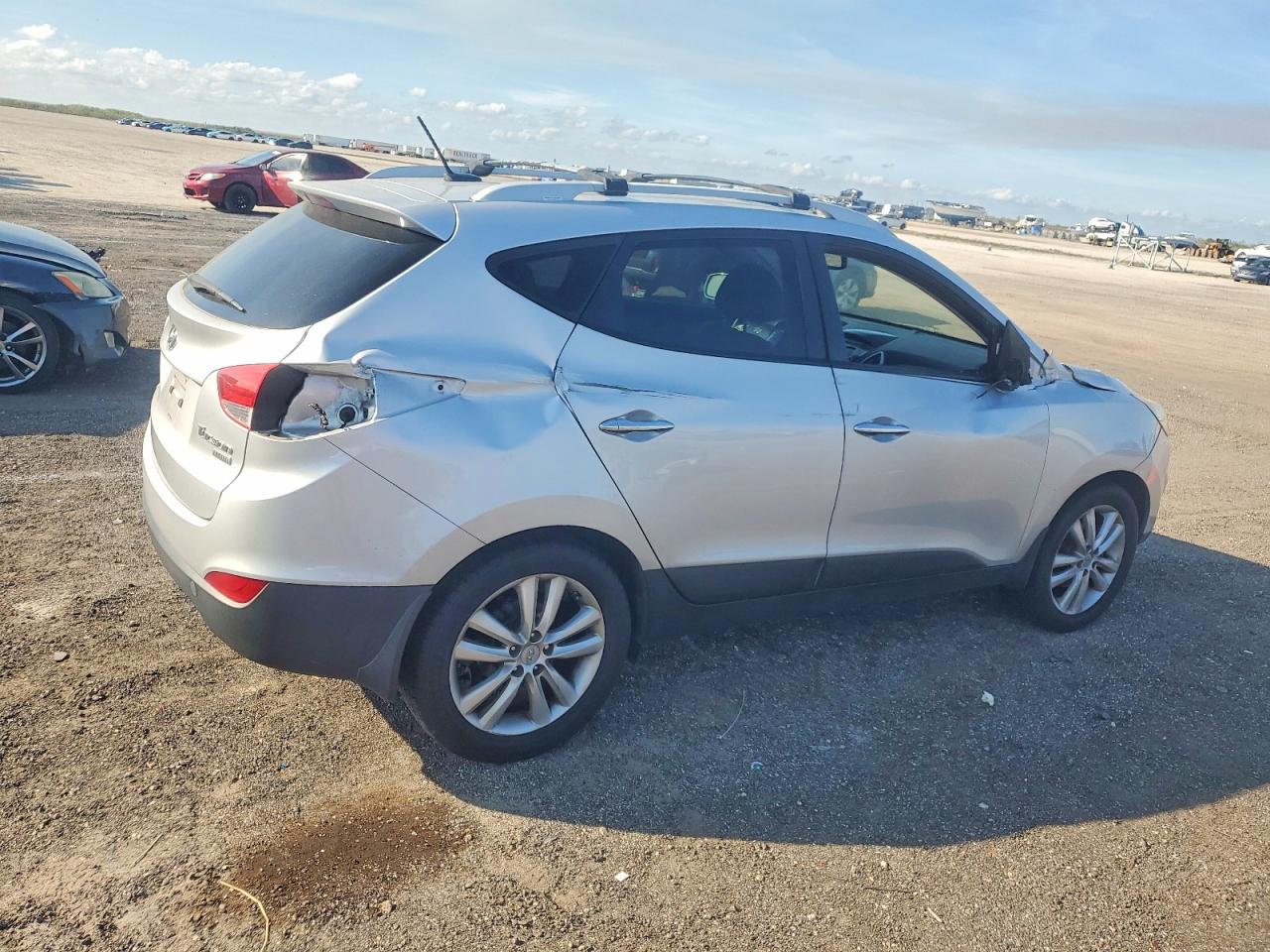 2012 HYUNDAI TUCSON GLS photo 3