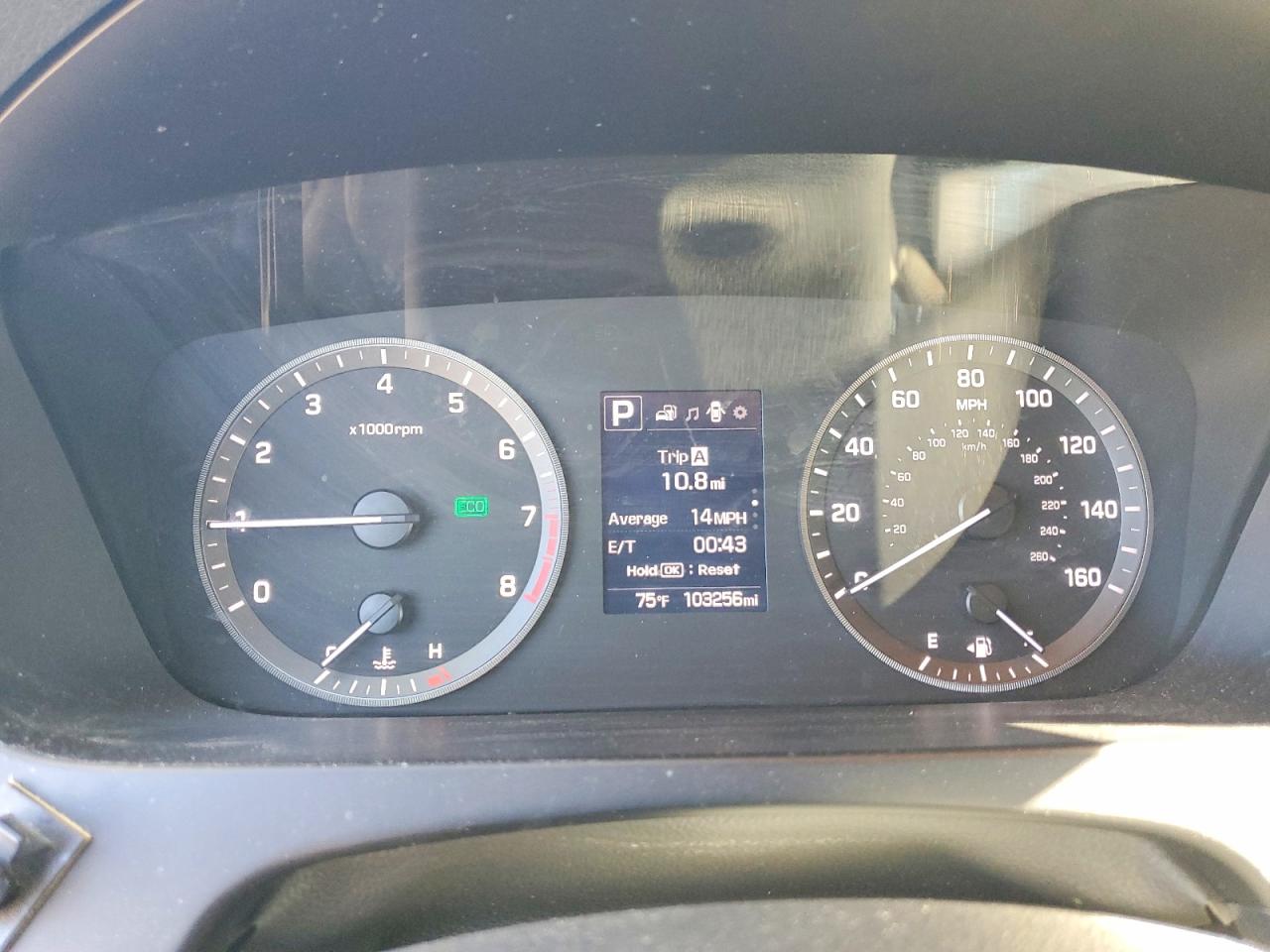 2017 HYUNDAI SONATA SE photo 9