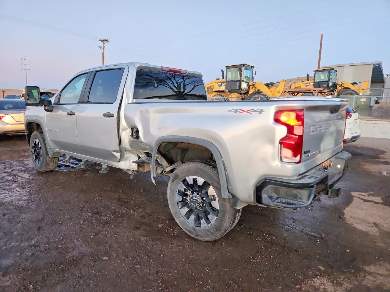 2020 CHEVROLET SILVERADO K2500 CUSTOM photo 2