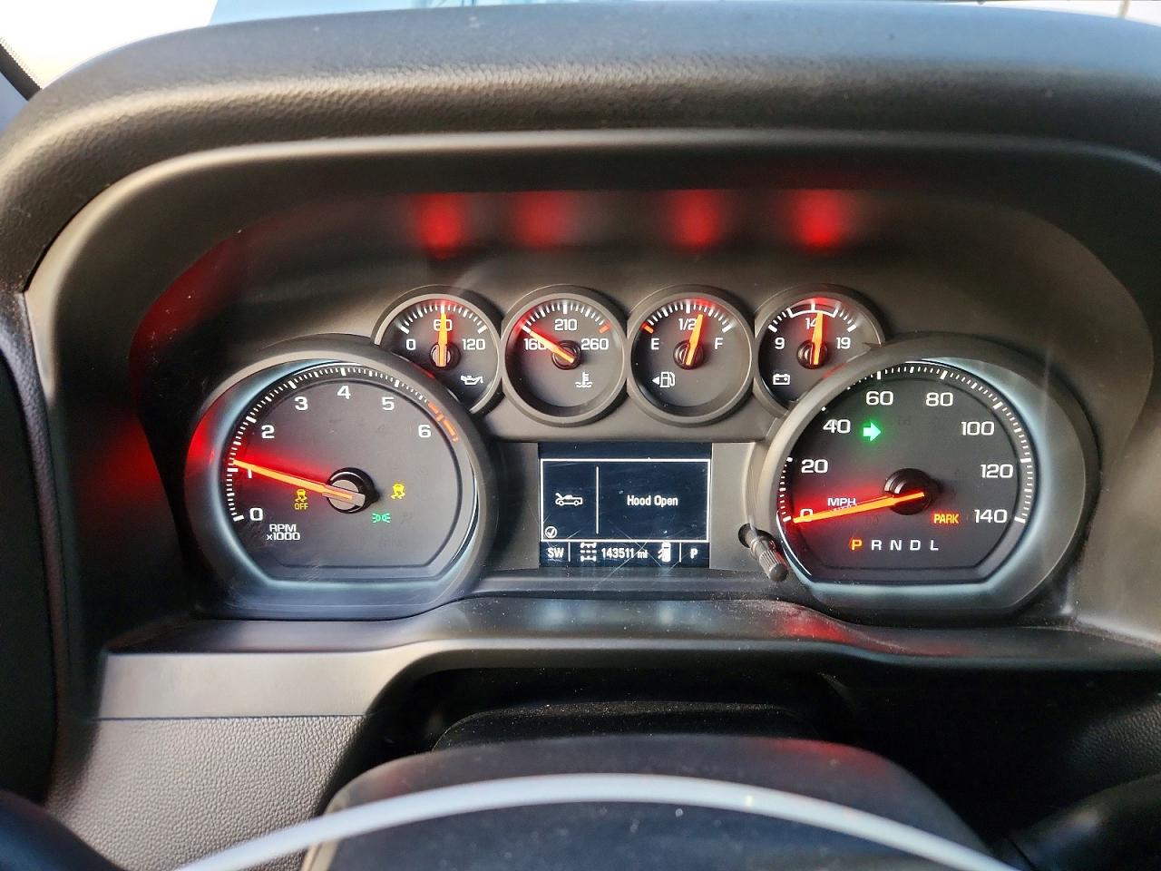 2020 CHEVROLET SILVERADO K2500 CUSTOM photo 9