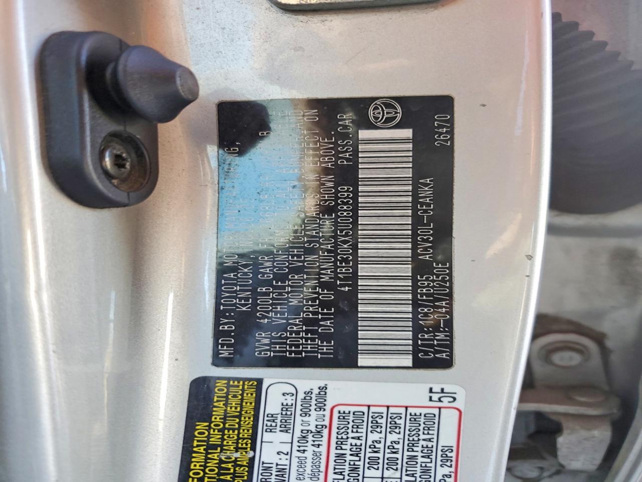 2005 TOYOTA CAMRY photo 13