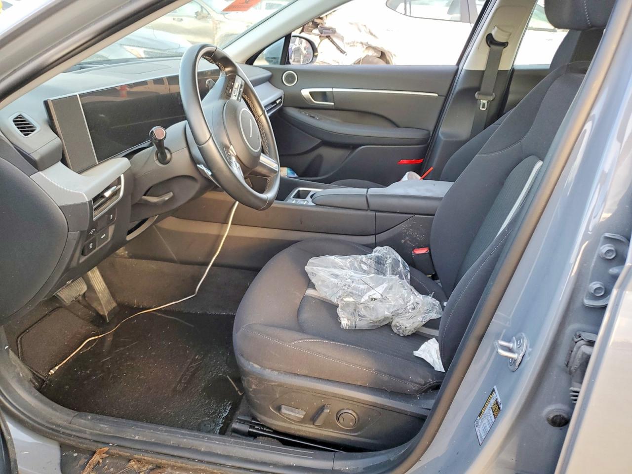 2025 HYUNDAI SONATA SEL CONVENIENCE photo 7