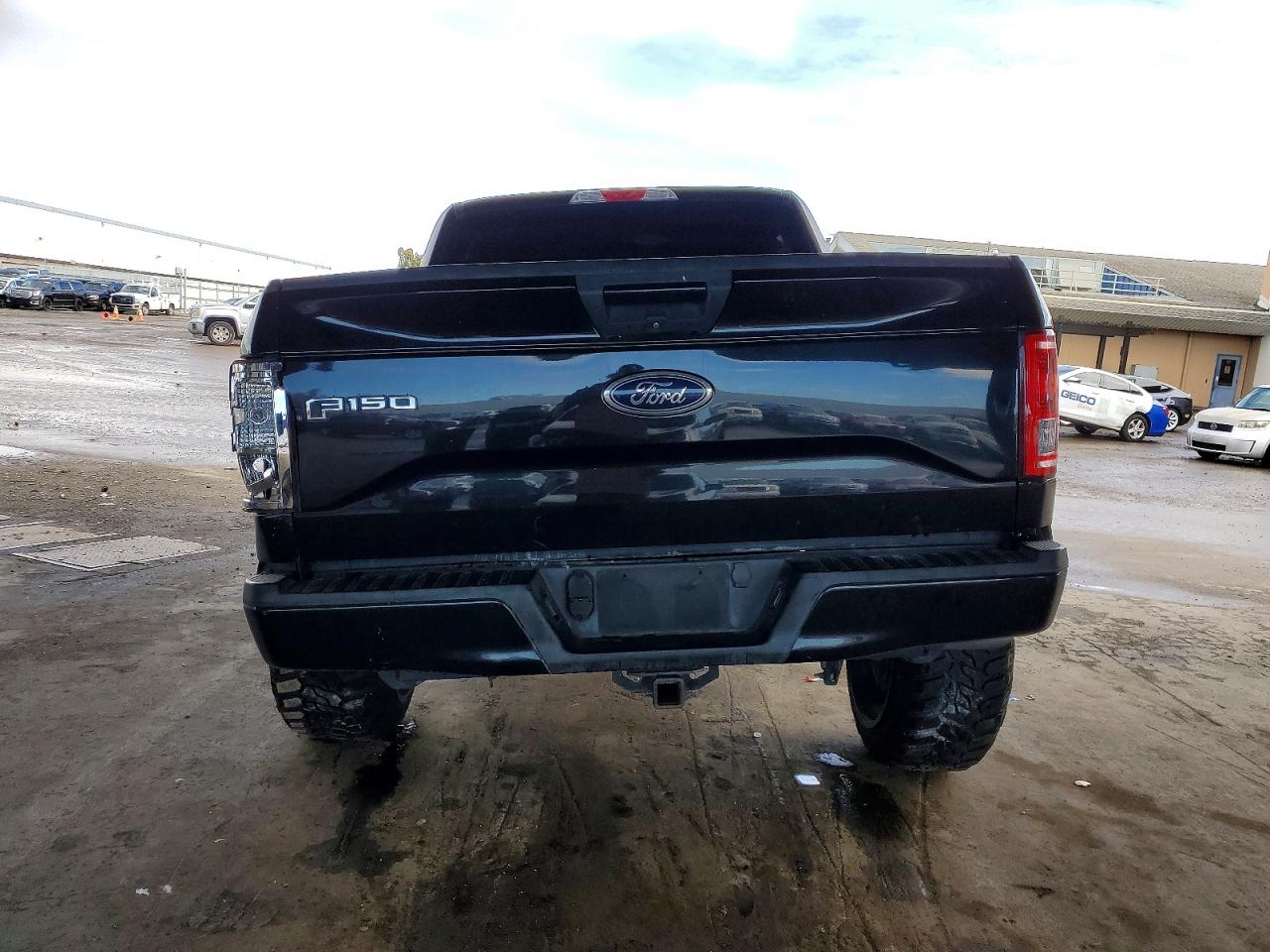 2017 FORD F150 SUPERCREW photo 6
