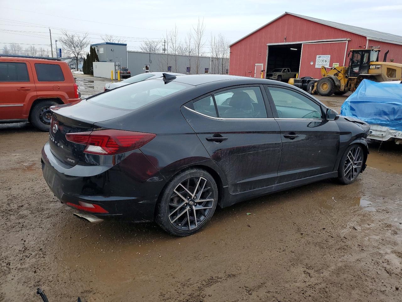 2019 HYUNDAI ELANTRA SPORT photo 3