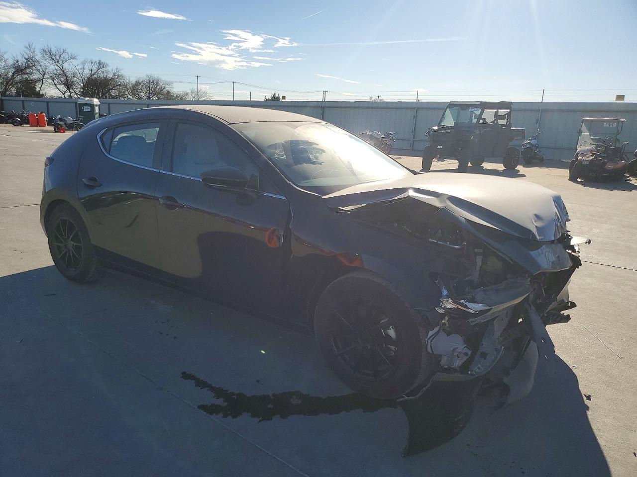 2019 MAZDA 3 PREFERRED photo 4