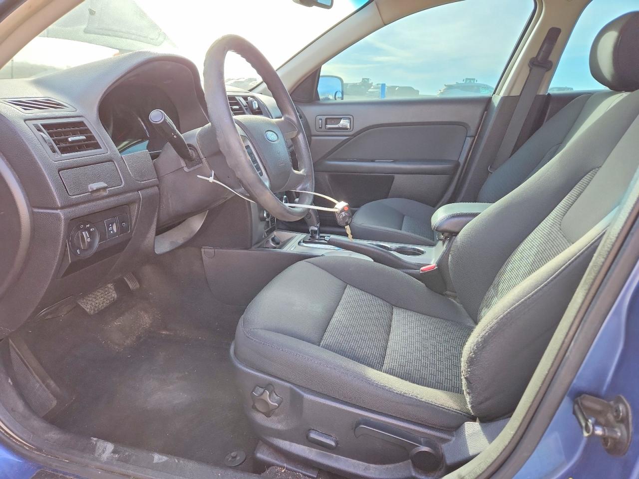 2010 FORD FUSION SE photo 7