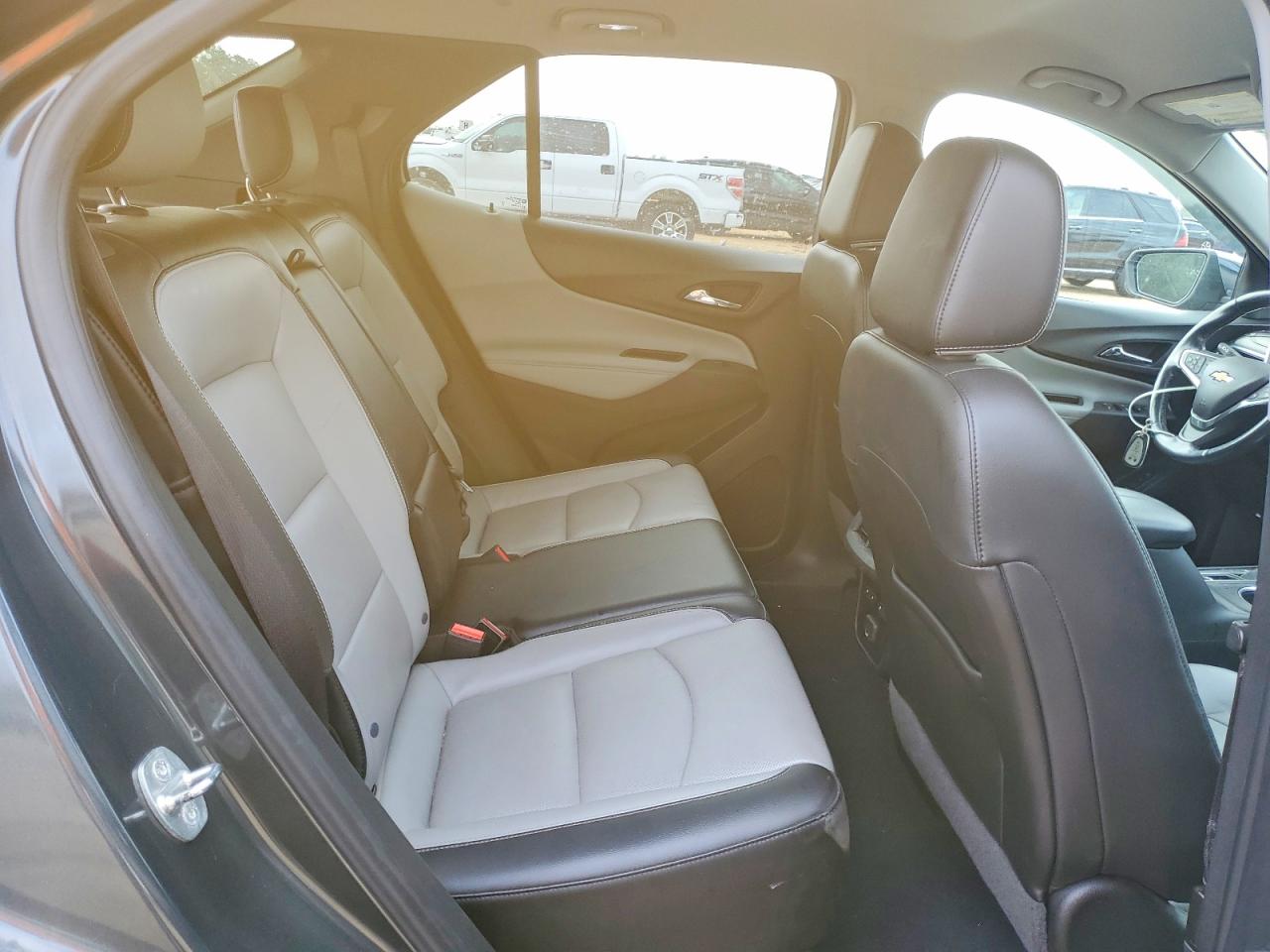 2019 CHEVROLET EQUINOX PREMIER photo 10